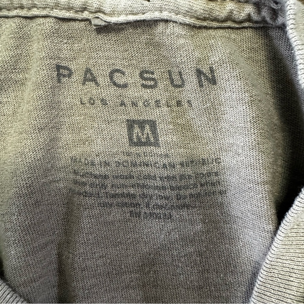 PacSun Daytona Gray Casual T-Shirt - Picture 4 of 4